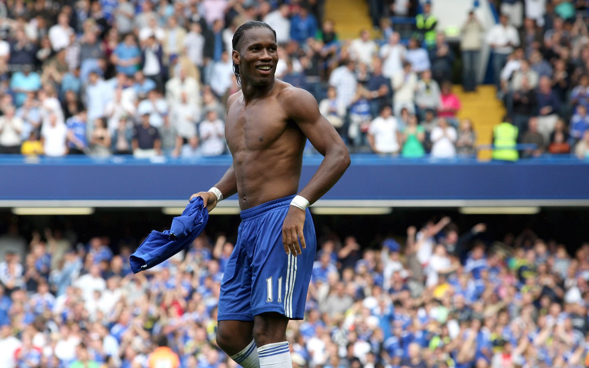 米切尔压哨绝杀骑士带动全队节奏，米切尔打什么位