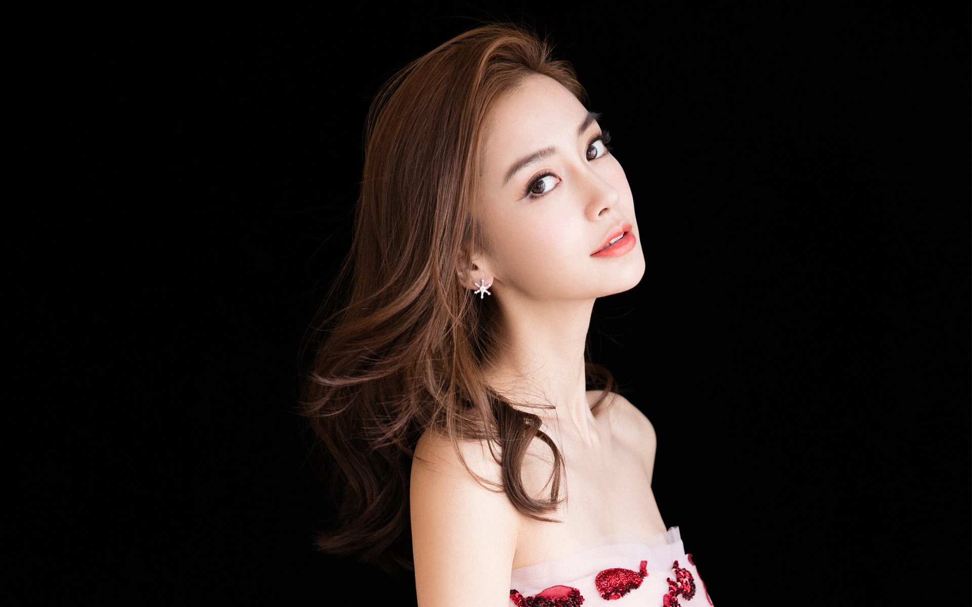 _家庭趣味运动日:亲子互动乐趣多_,家庭趣味运动会图片